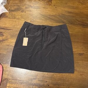 Patagonia skort, large